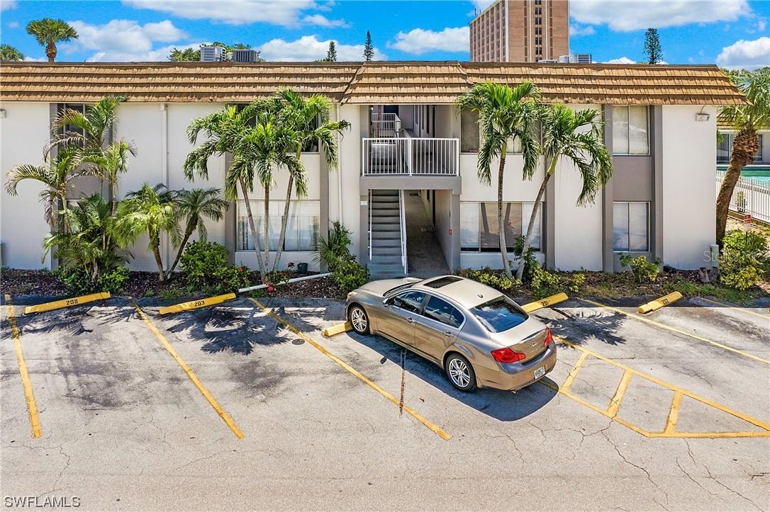 1830 Maravilla Ave #516 Property Photo