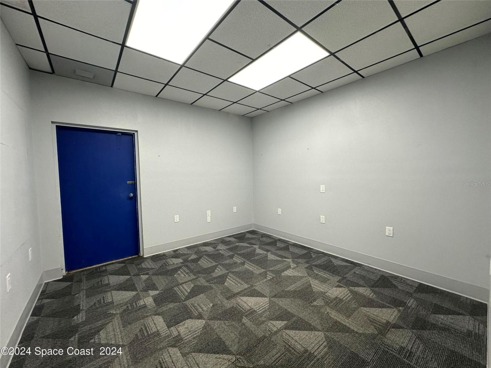 3834 S Hopkins Ave Property Photo 12