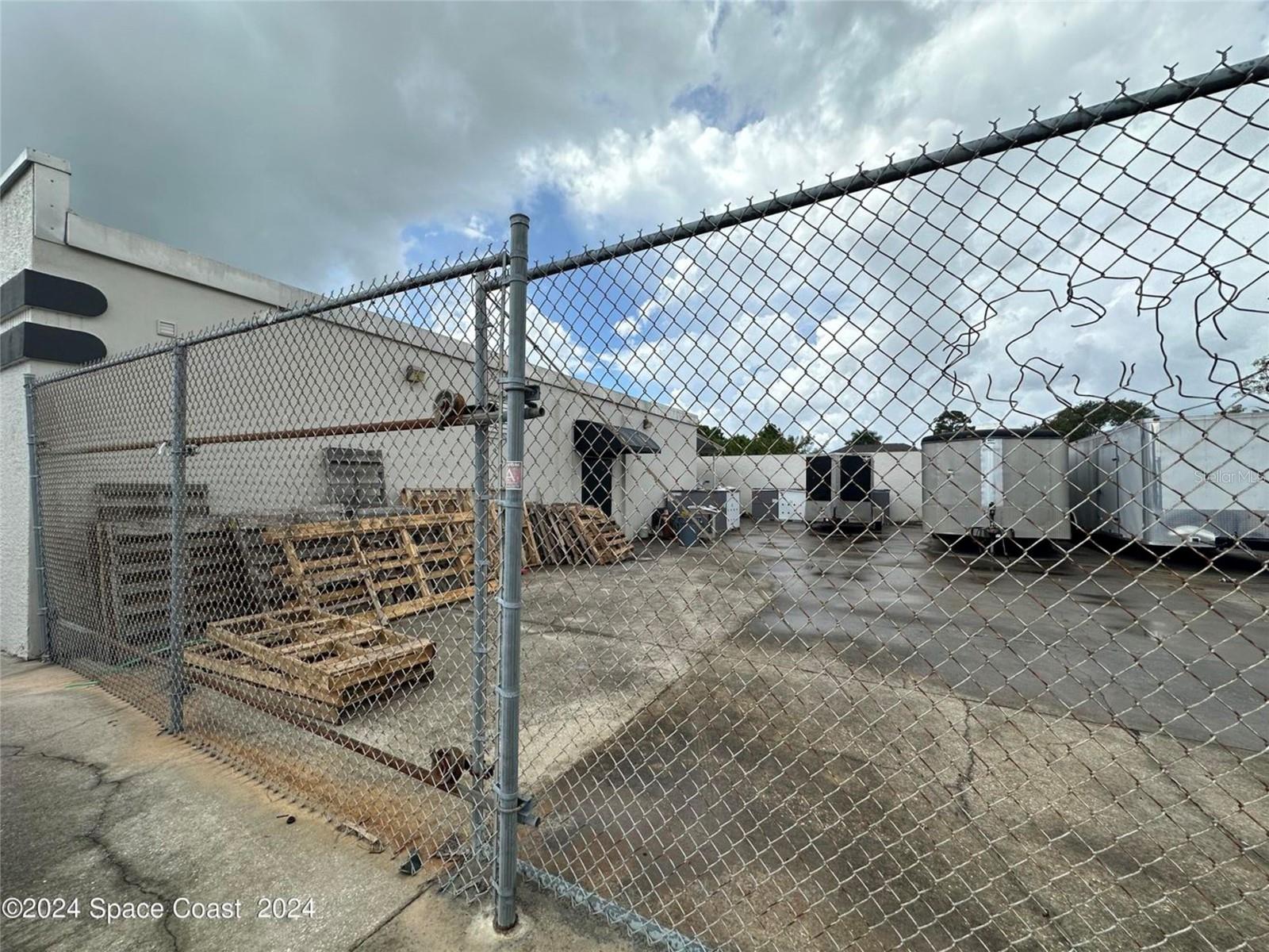 3834 S Hopkins Ave Property Photo 15