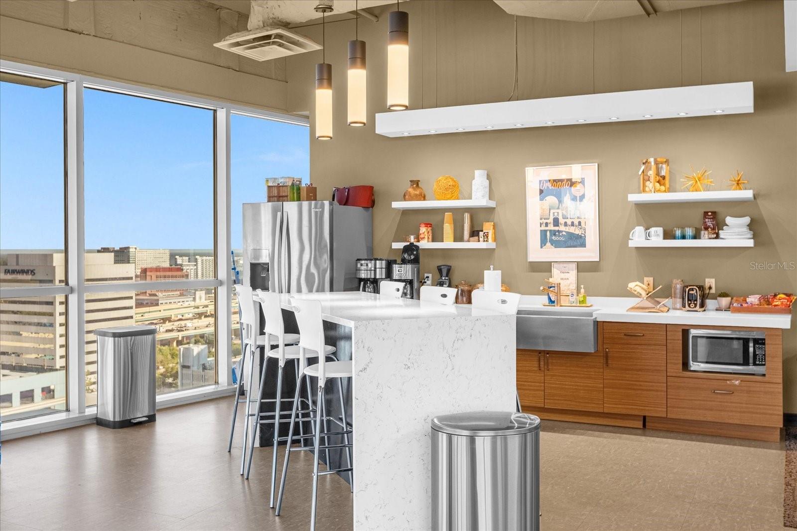 189 S Orange Ave #1570 Property Photo 33
