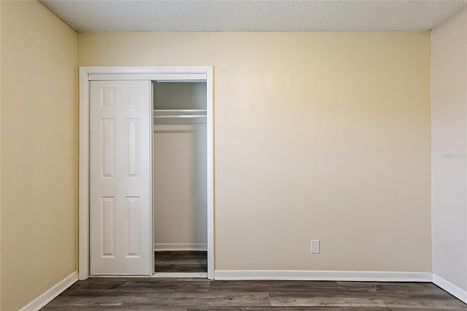 8528 Gold Ridge Cir Property Photo 10