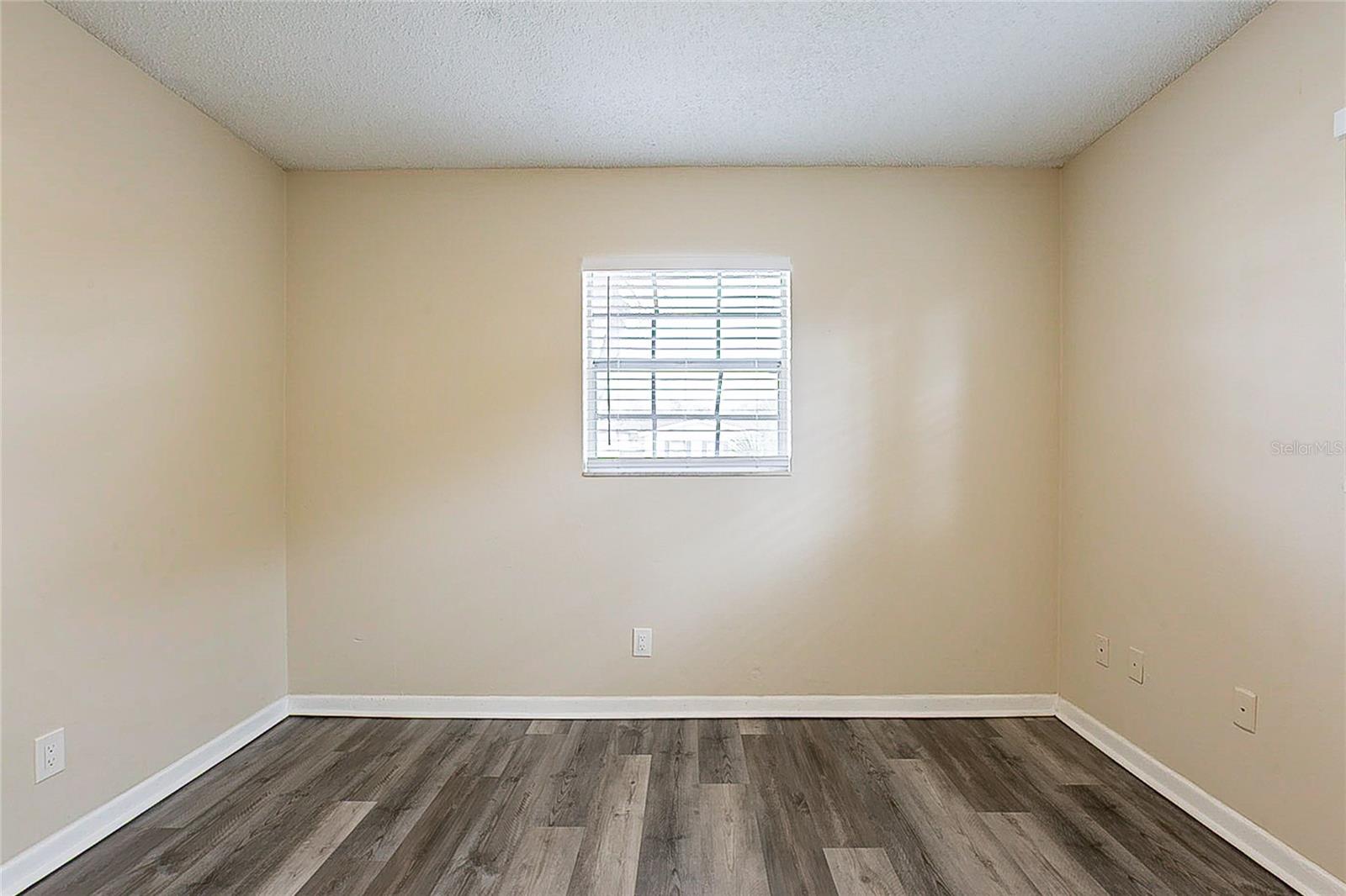 8528 Gold Ridge Cir Property Photo 13