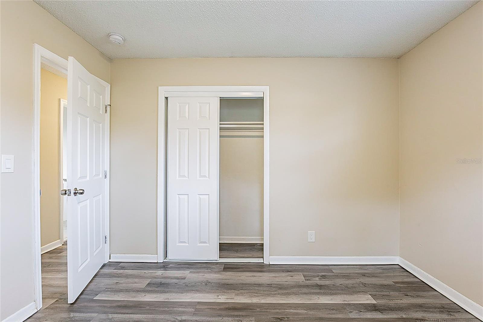 8528 Gold Ridge Cir Property Photo 14