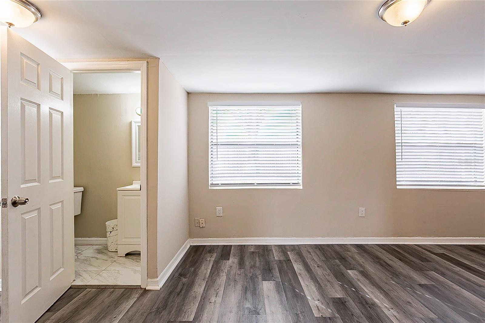 8528 Gold Ridge Cir Property Photo 20