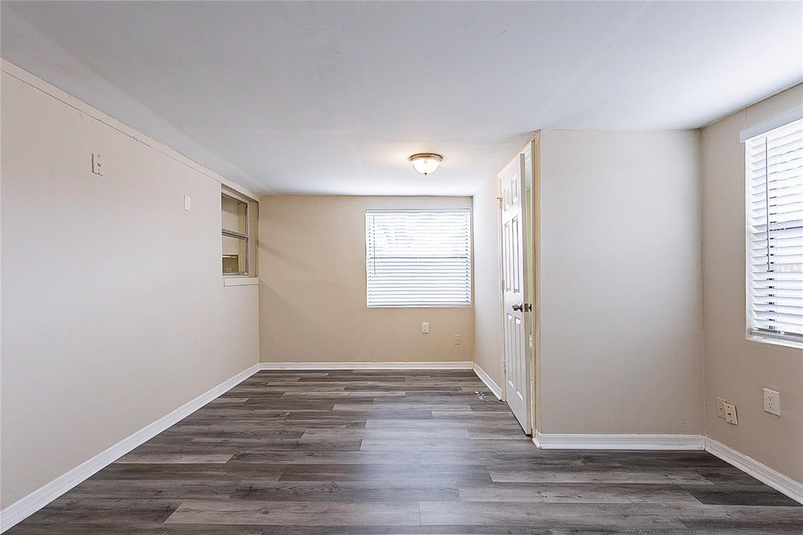 8528 Gold Ridge Cir Property Photo 23