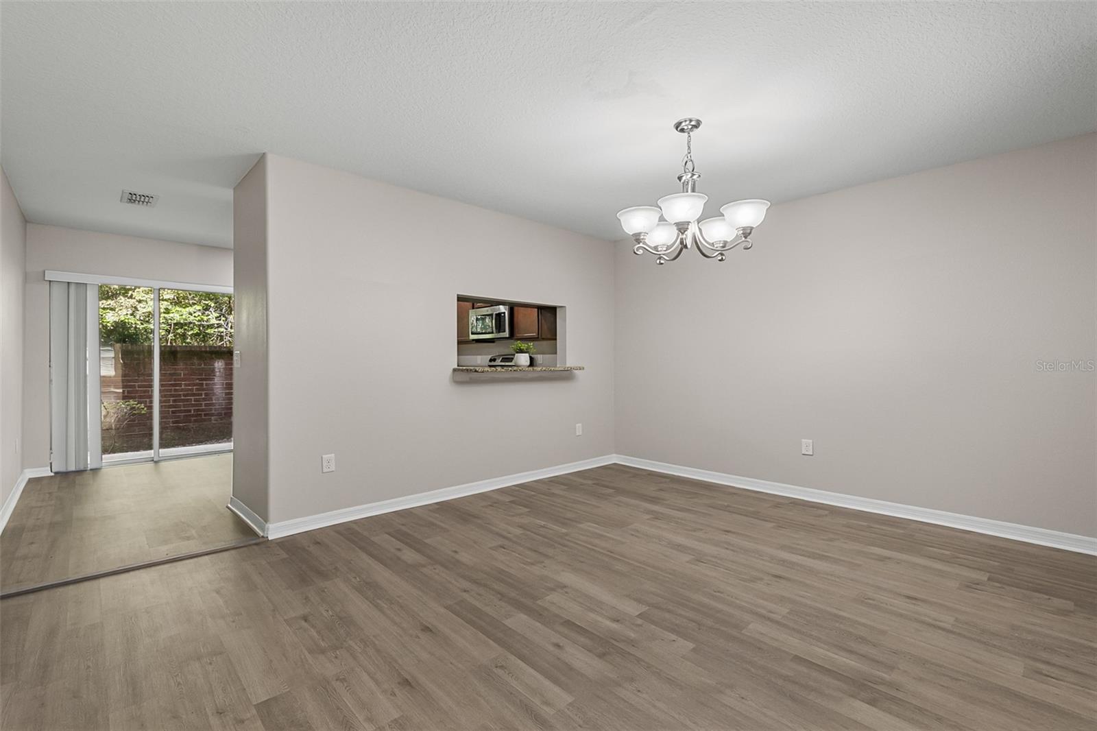 248 Carina Cir Property Photo 11