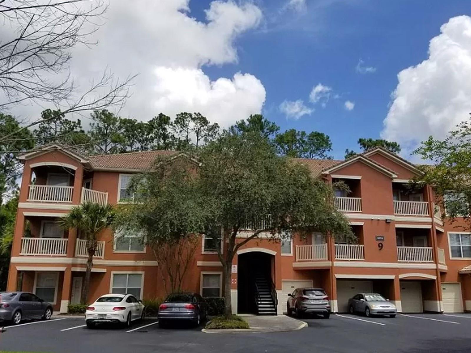 8824 Villa View Cir #204 Property Photo