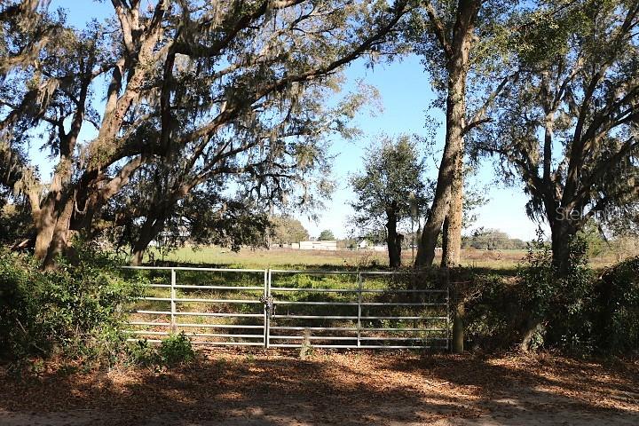 Cr 48 Property Photo