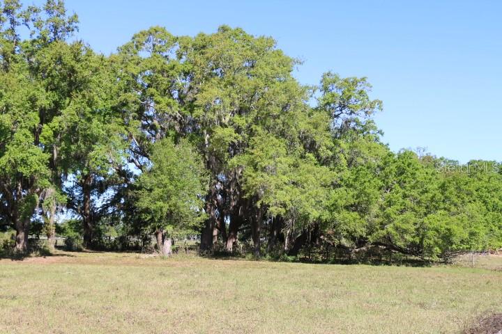 Cr 48 Property Photo 2