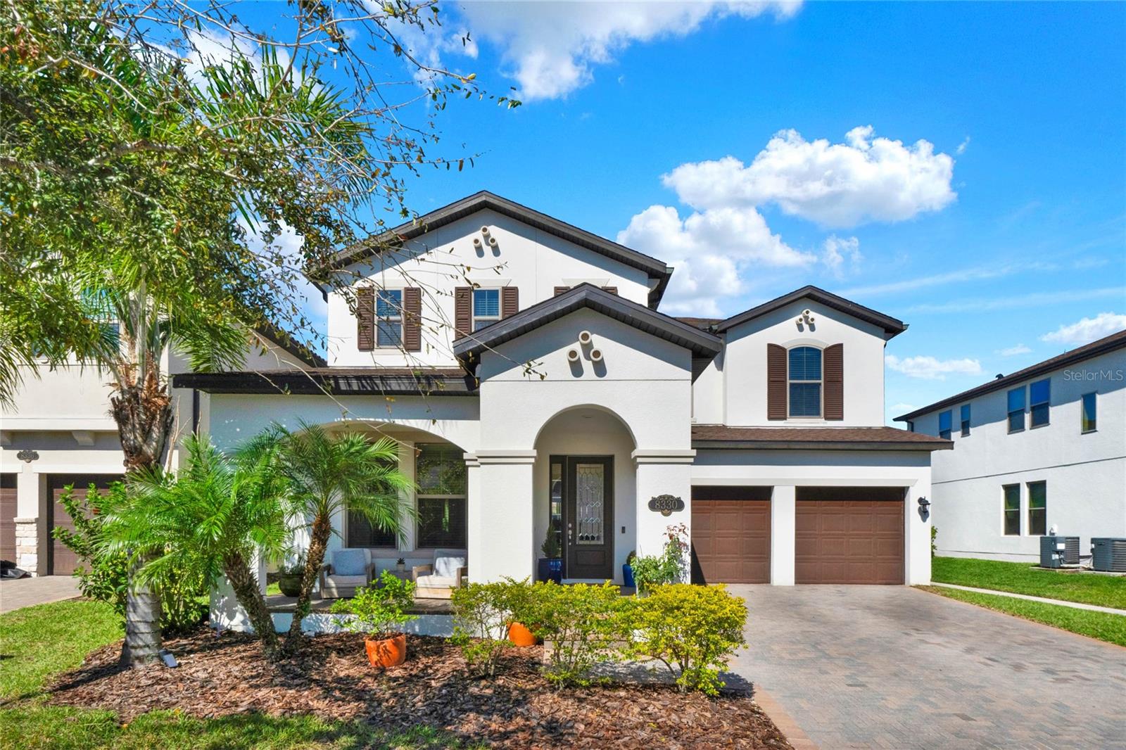 8330 Vivaro Isle Way Property Photo