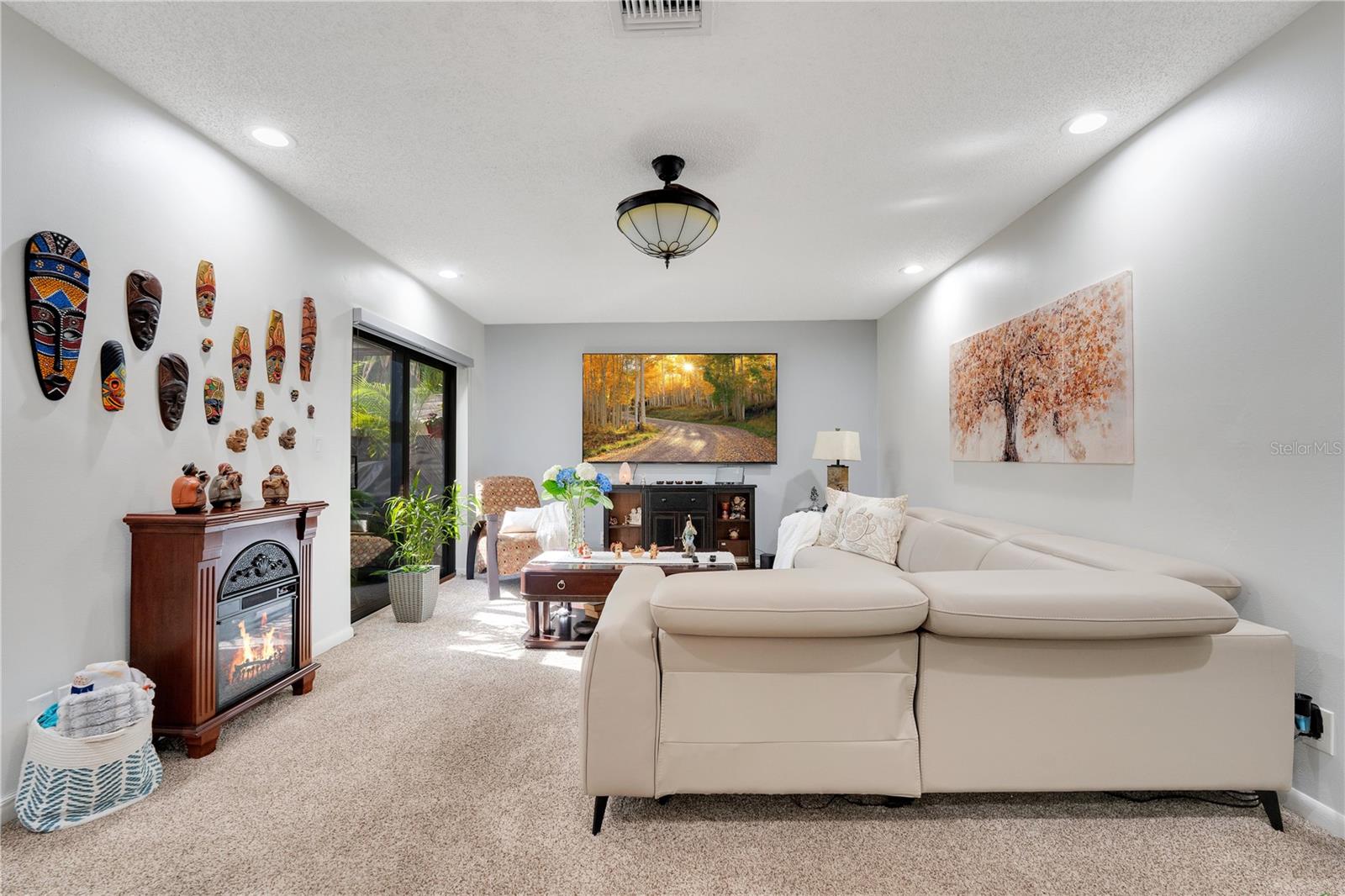 2596 Nw 99th Ave Property Photo 7