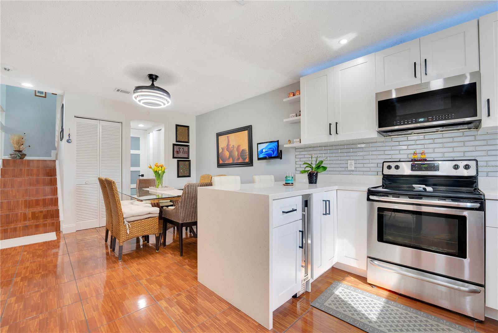 2596 Nw 99th Ave Property Photo 13