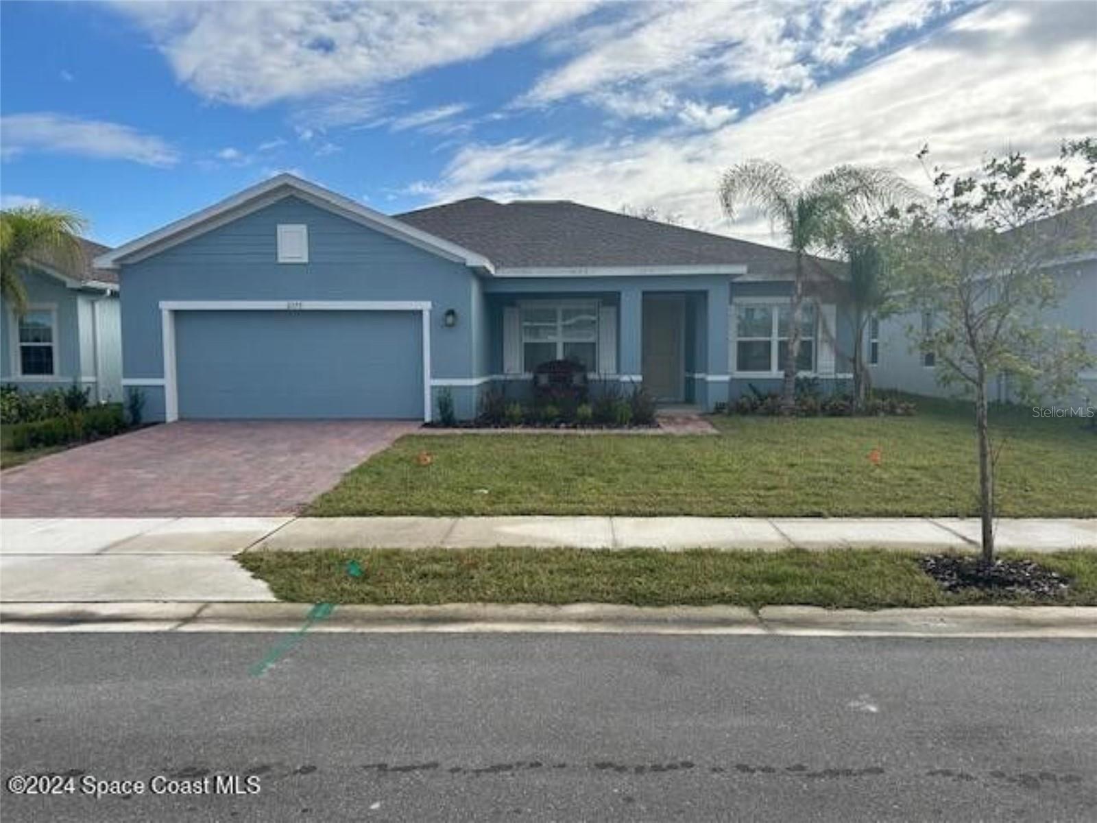 2153 Landing Dr Property Photo
