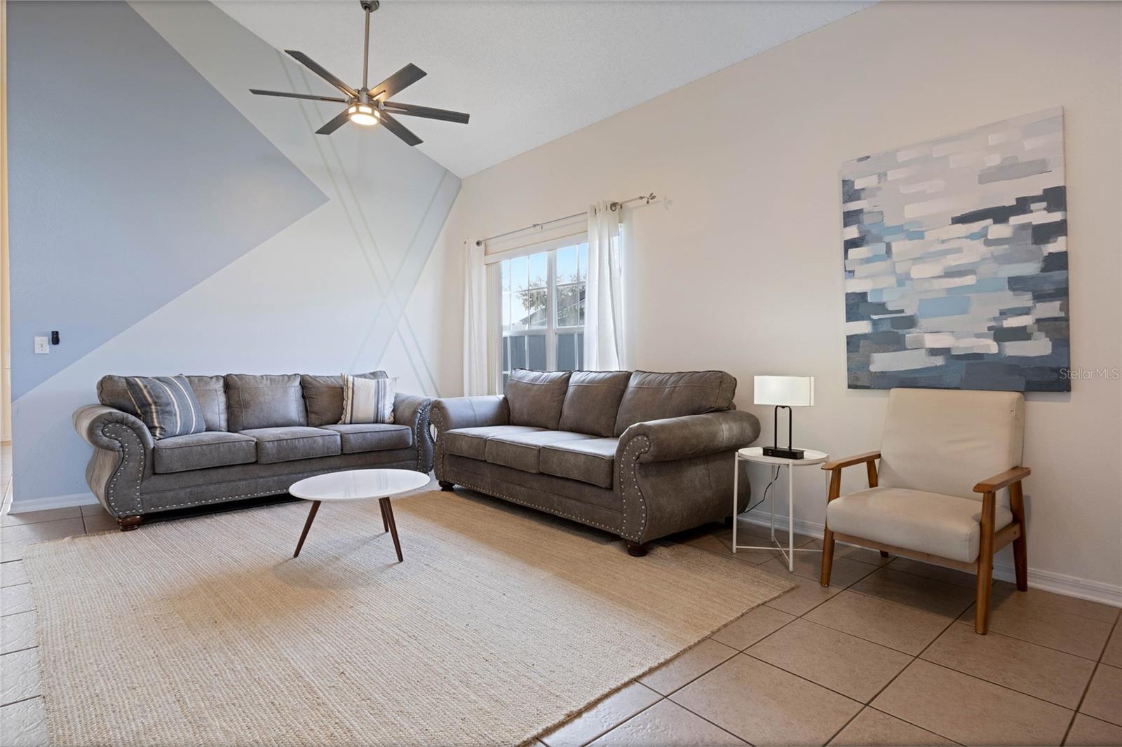 7902 Silver Bass Ct Property Photo 4