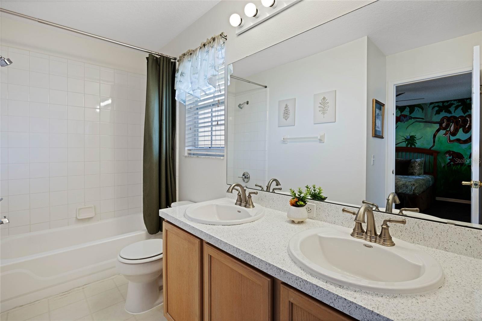 7902 Silver Bass Ct Property Photo 15