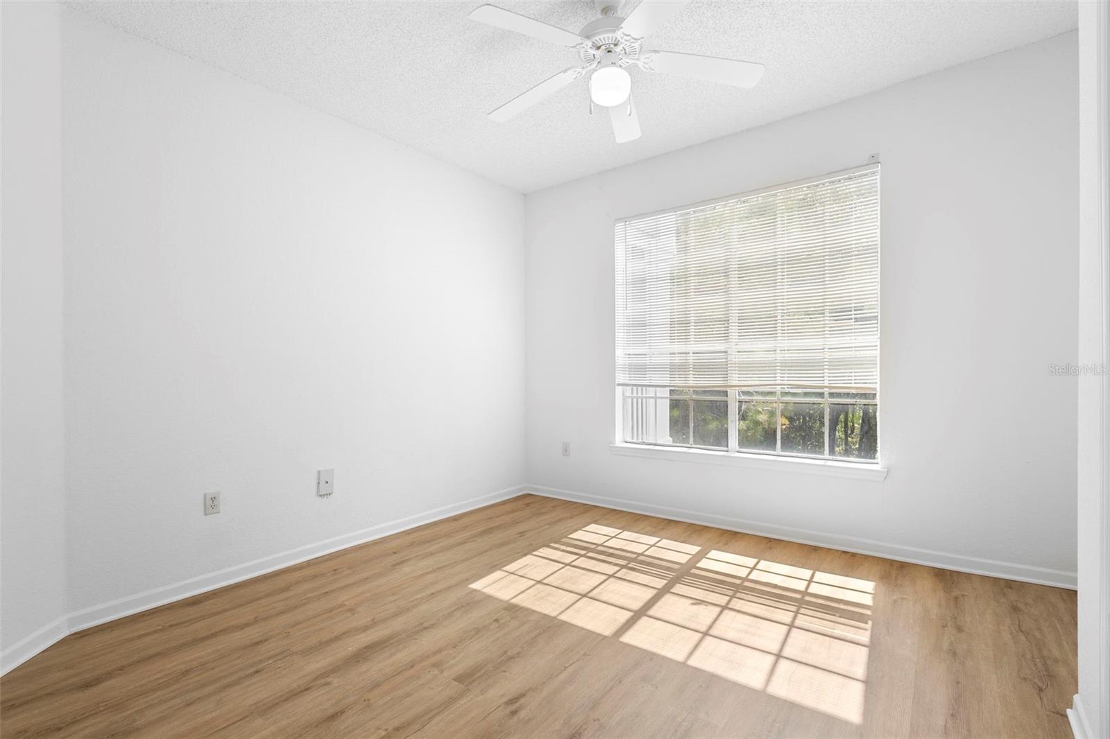 13037 Mulberry Park Dr #529 Property Photo 11