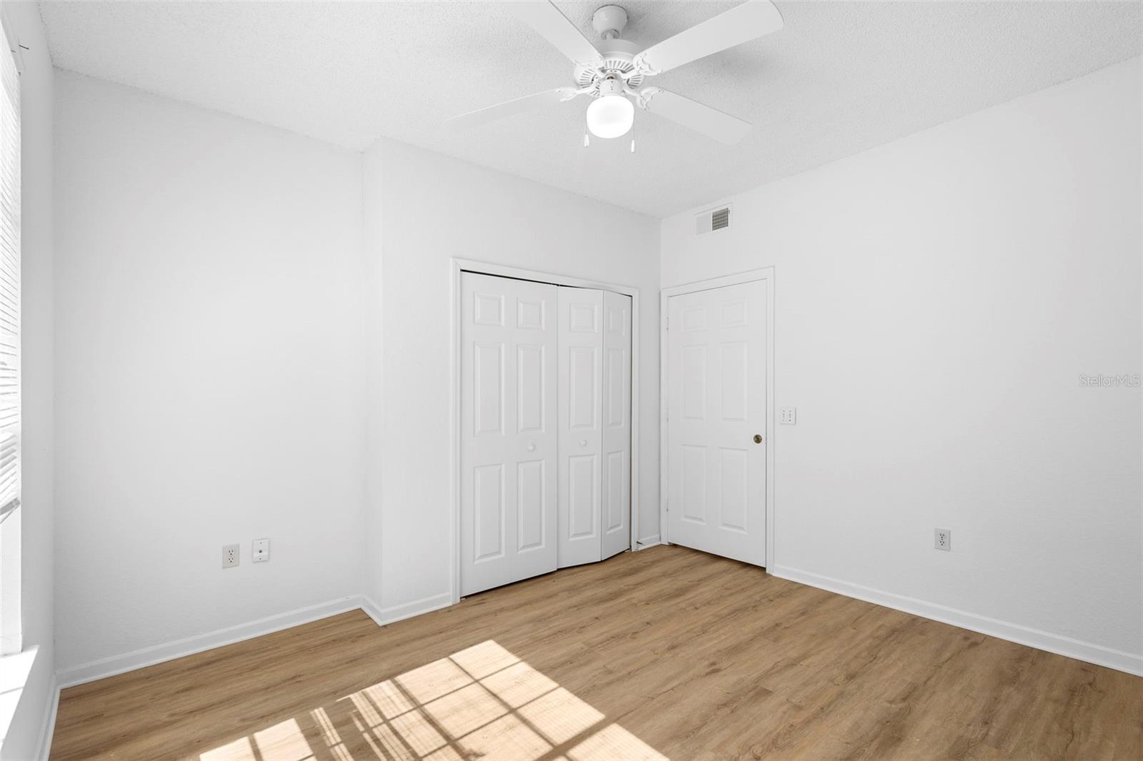 13037 Mulberry Park Dr #529 Property Photo 12