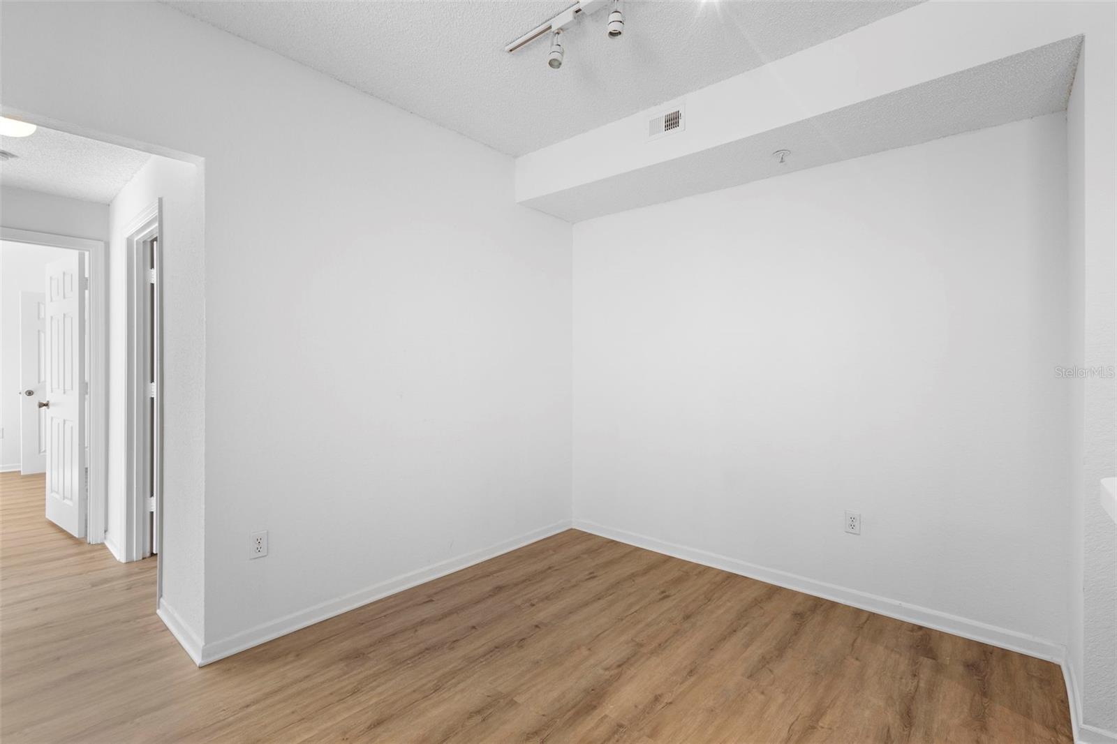 13037 Mulberry Park Dr #529 Property Photo 24