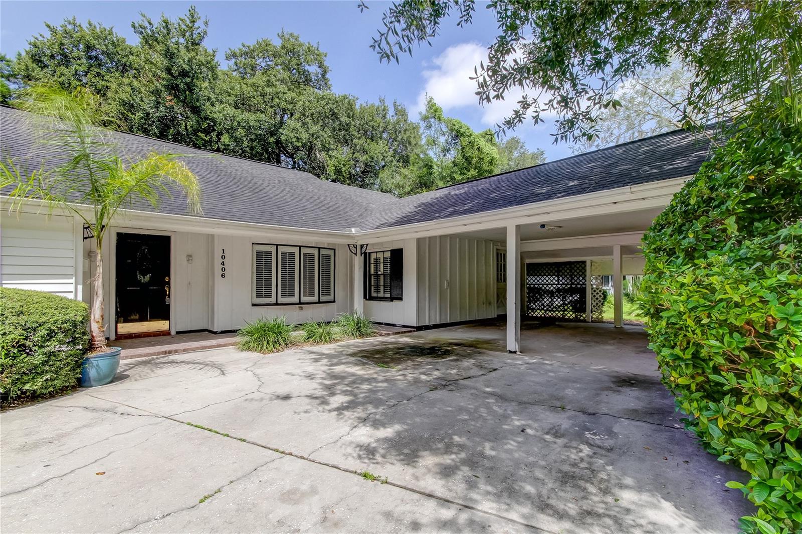 10406 Reclinata Ln Property Photo
