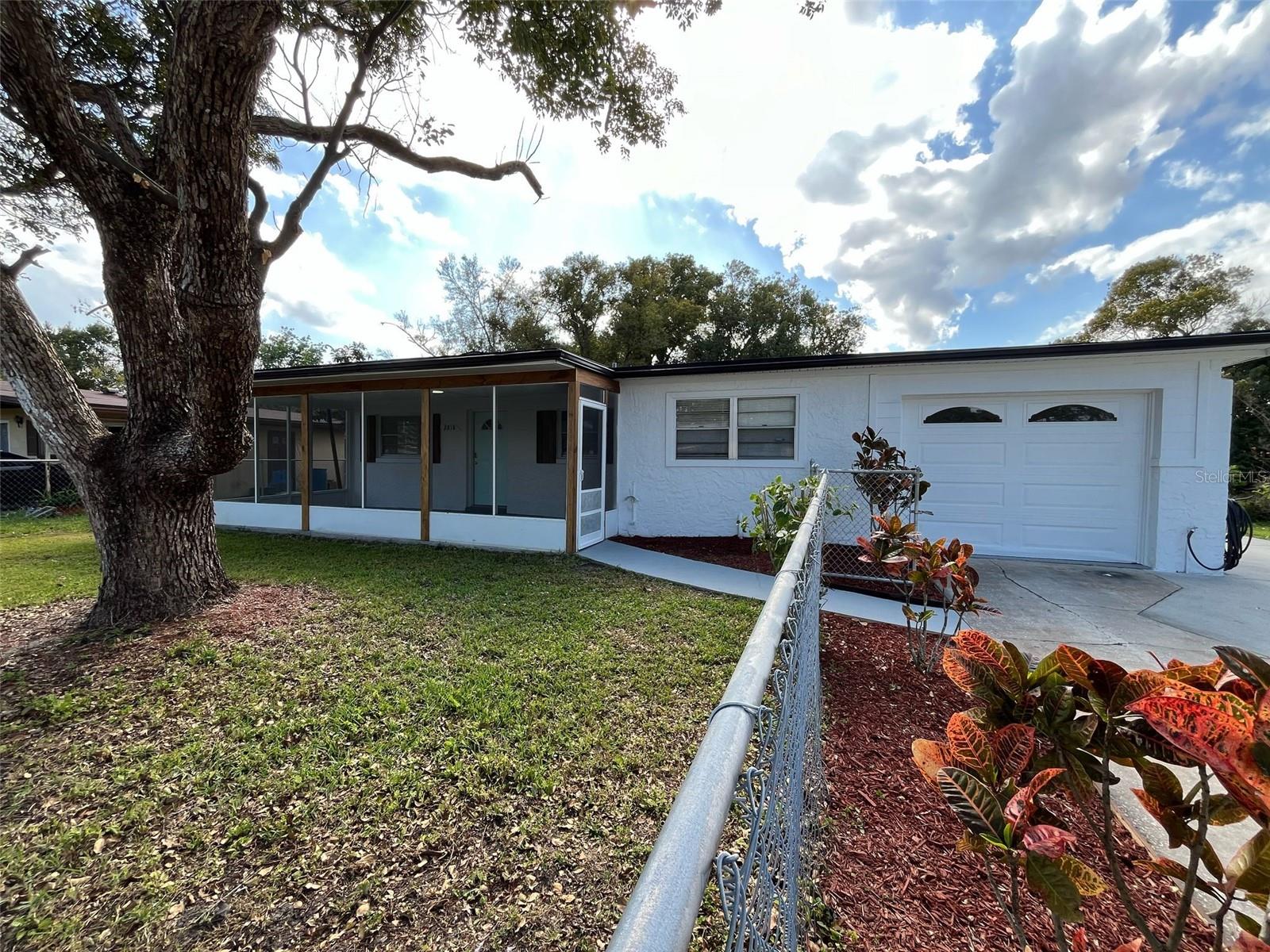 2818 Geoffrey Dr Property Photo