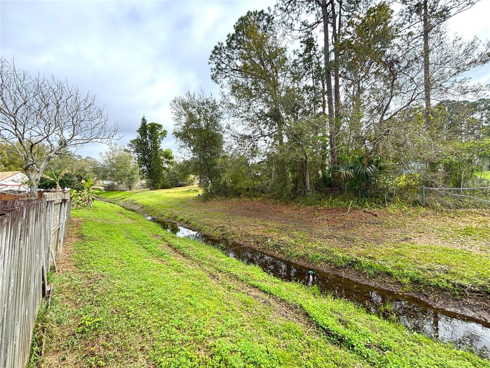 142 Long Leaf Pine Cir Property Photo 32