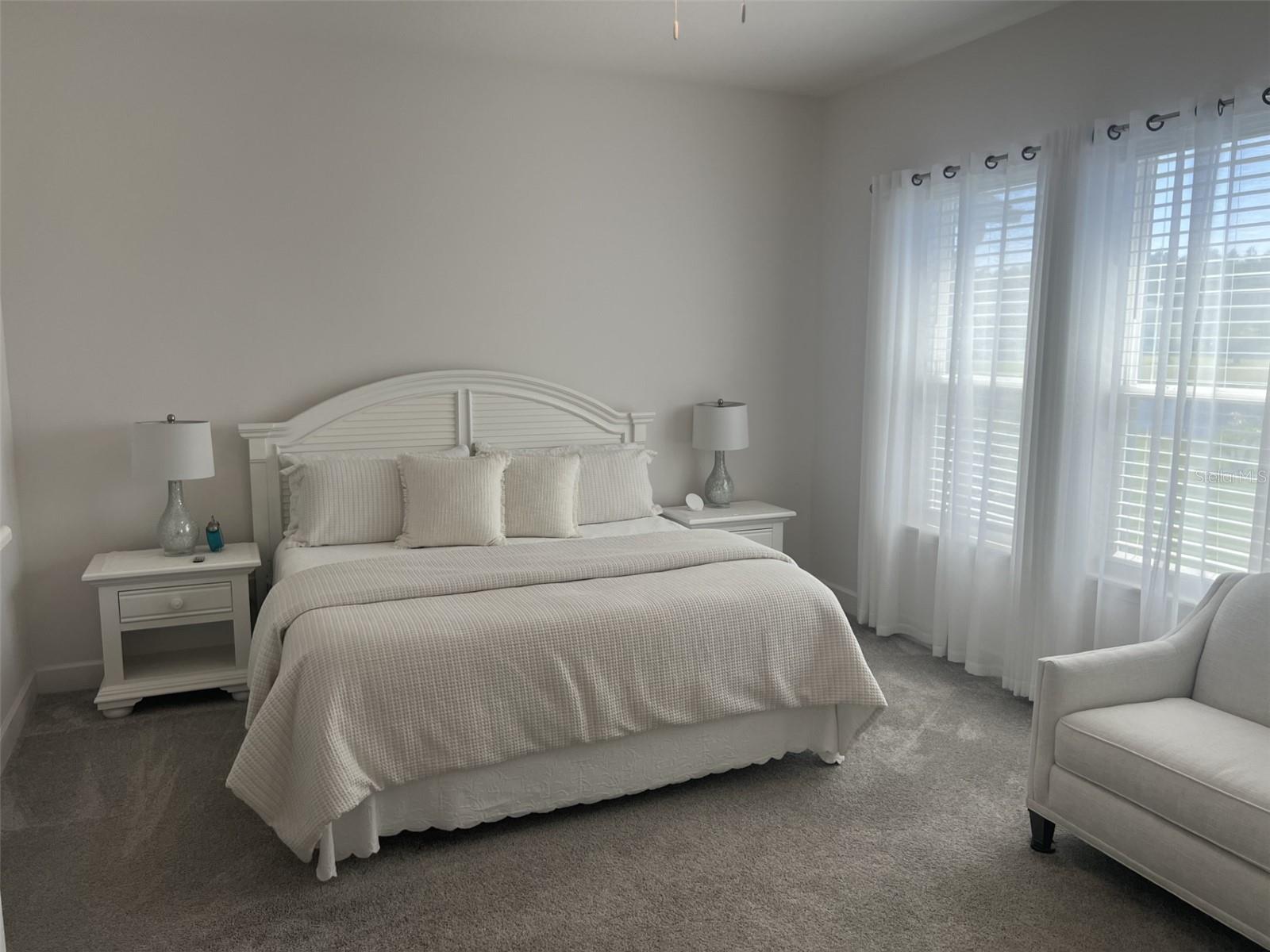 585 Mosaic Blvd Property Photo 17
