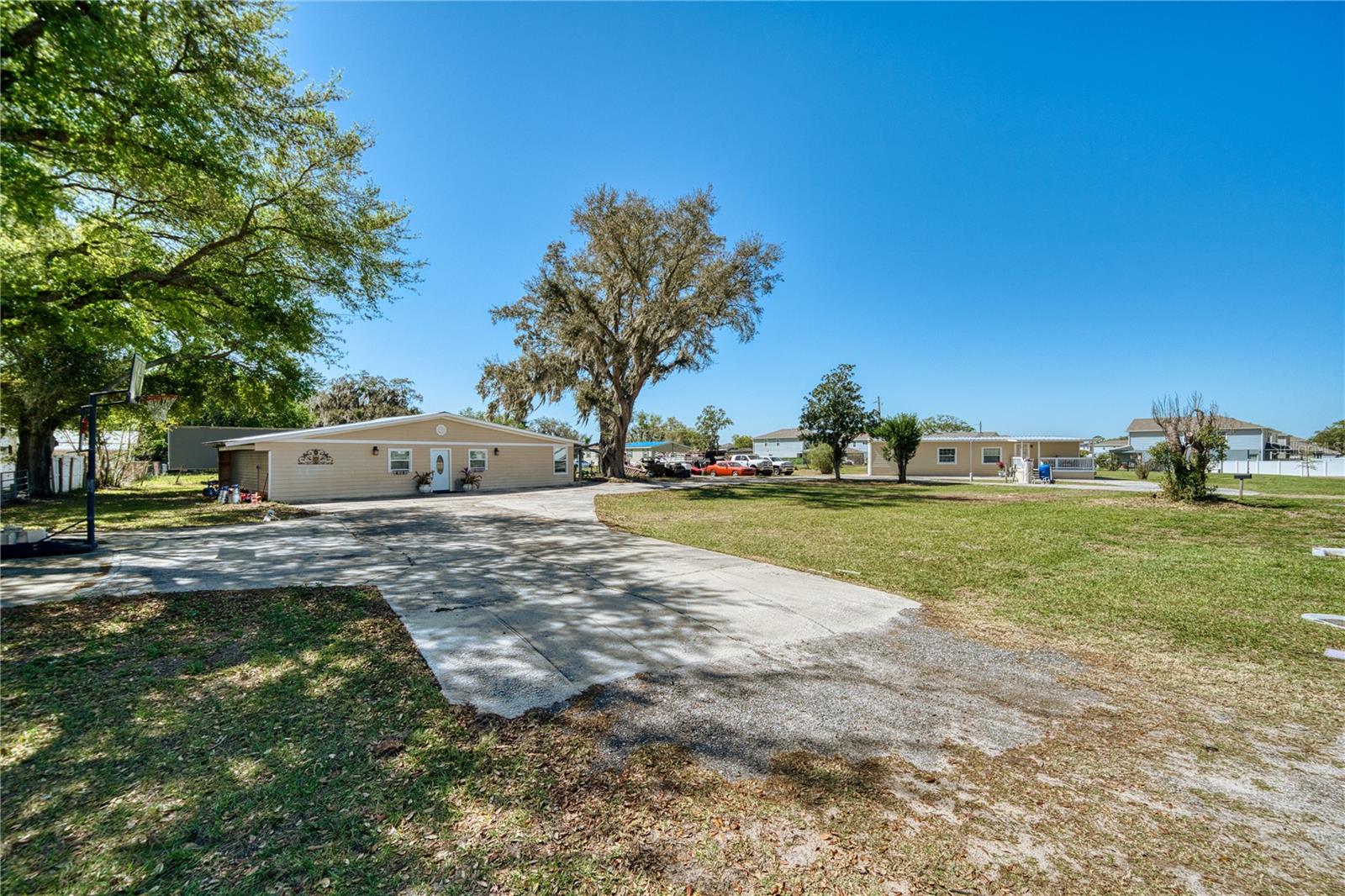 4424 Morris Dr Property Photo