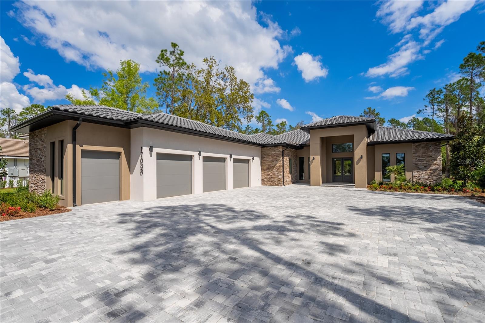 17038 Medici Way Property Photo
