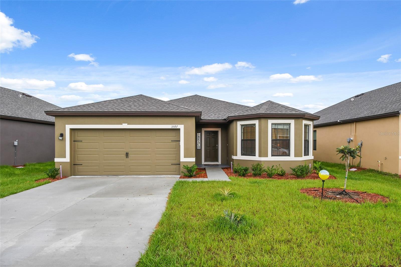 3597 Loggerhead Ln Property Photo