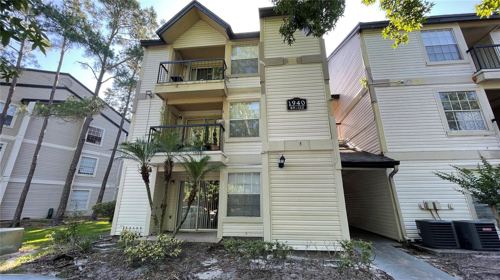 1940 Lake Atriums Cir #91 Property Photo