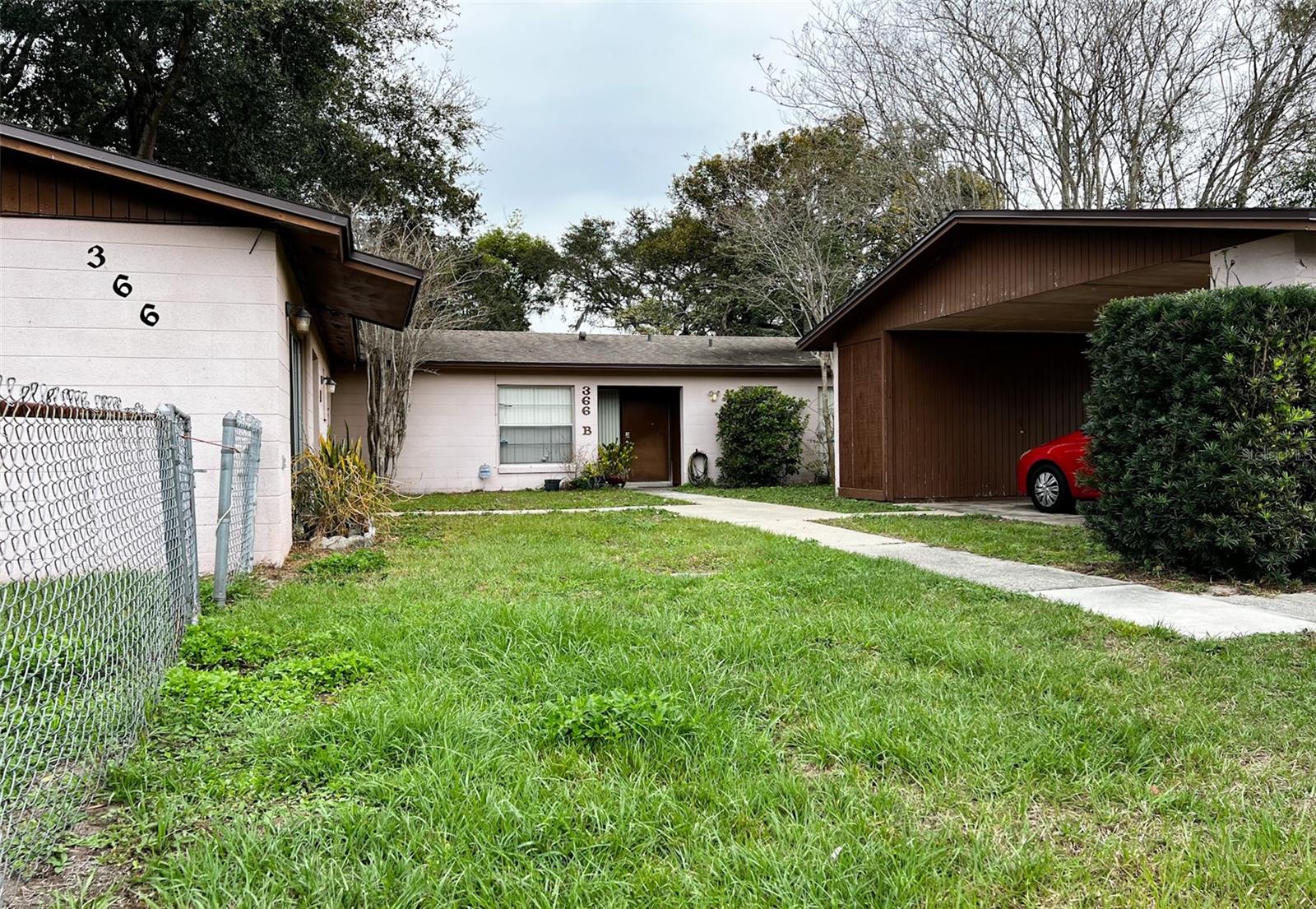 366 Diamond St Property Photo 2