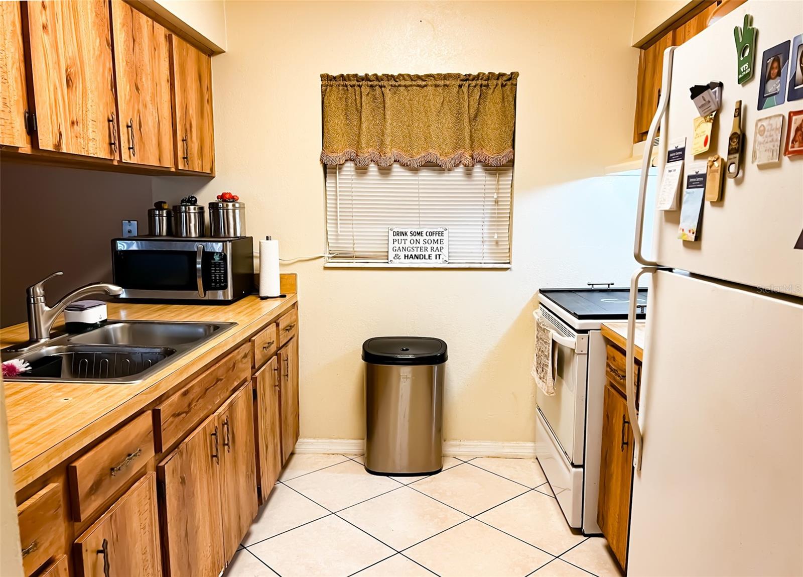 366 Diamond St Property Photo 18