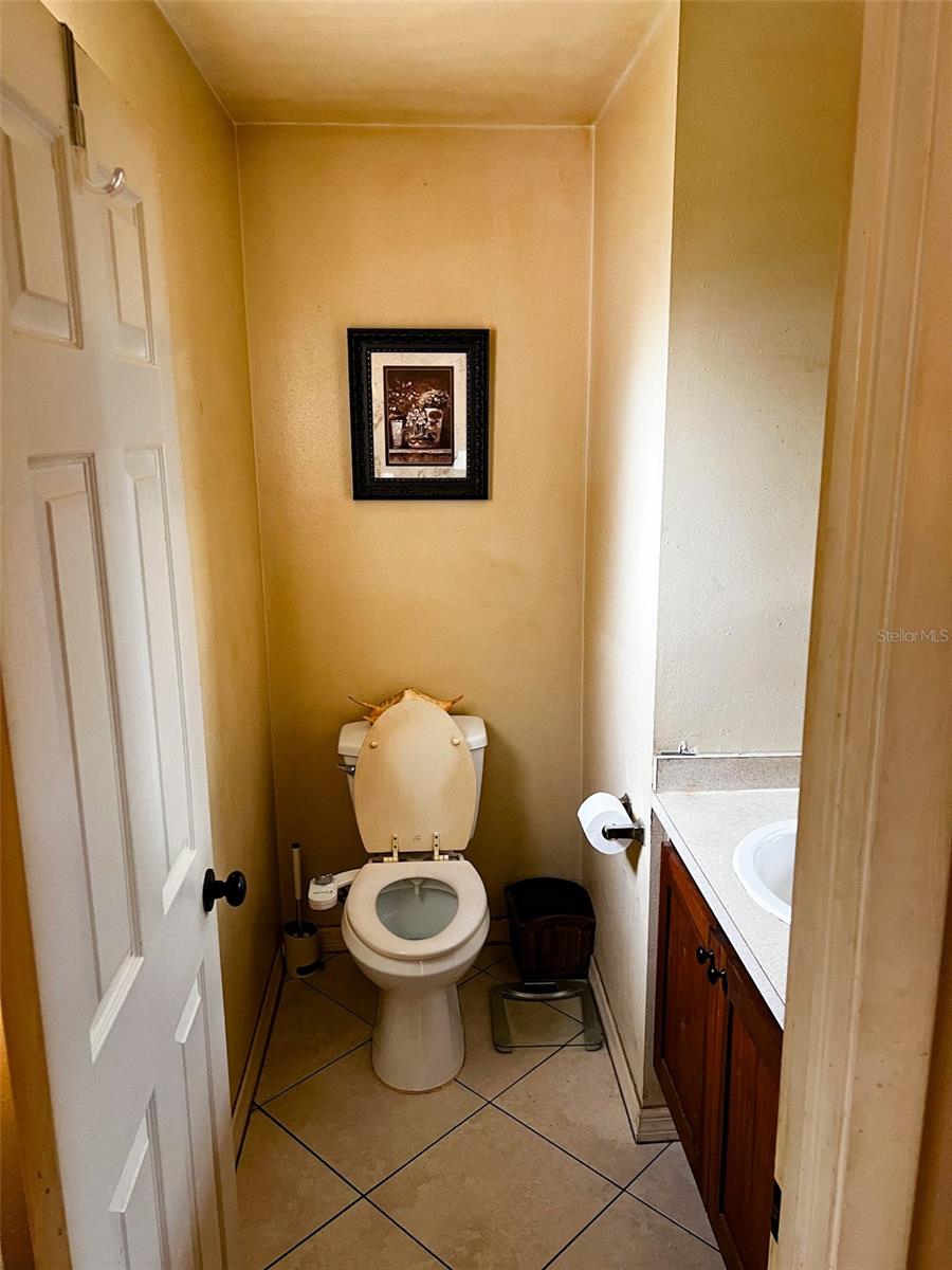 366 Diamond St Property Photo 24