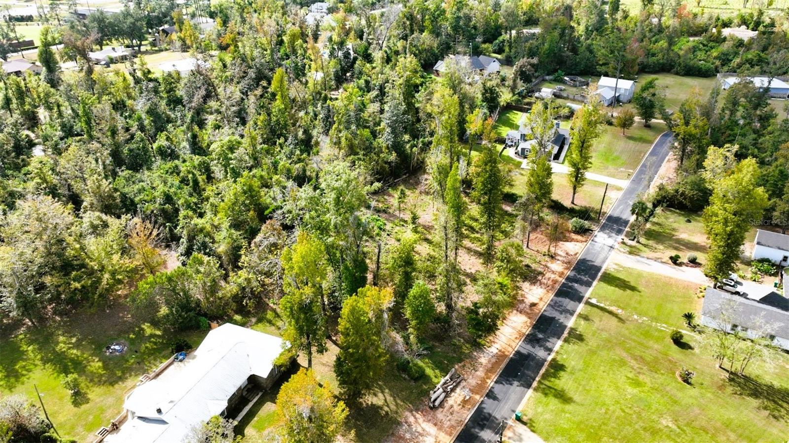 Angela Dr Property Photo 4