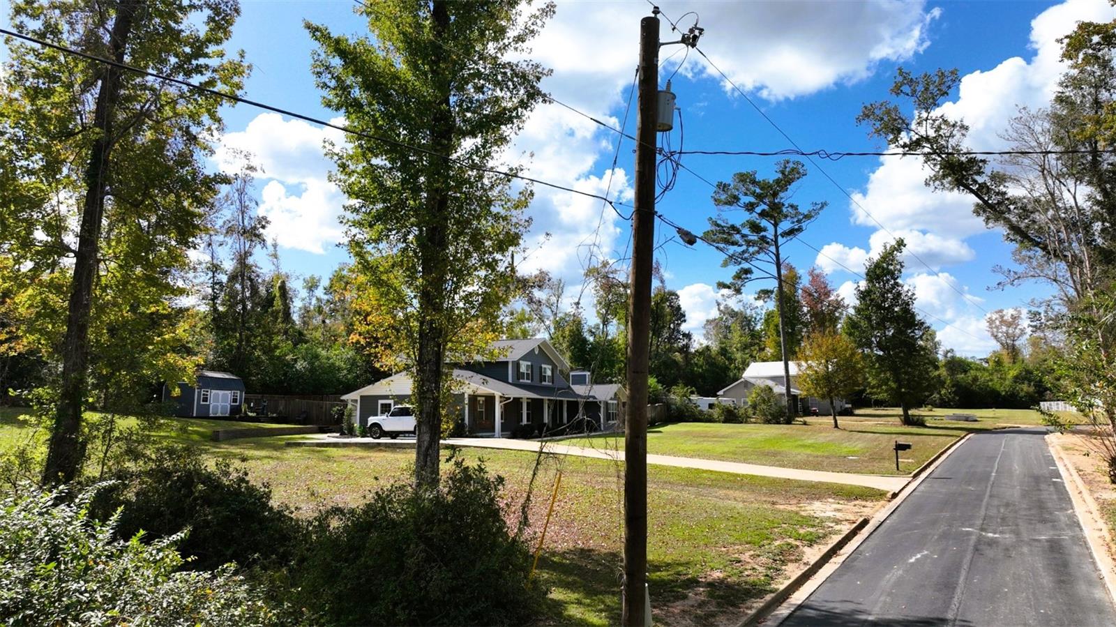 Angela Dr Property Photo 41