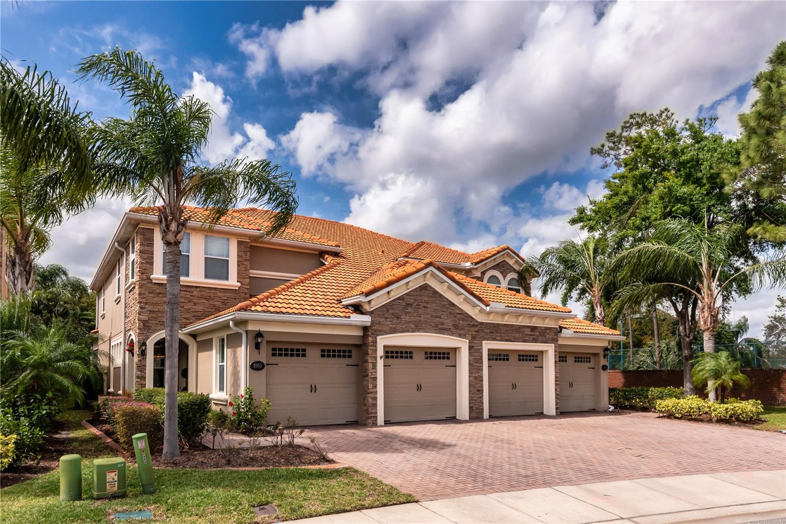 8950 Della Scala Cir Property Photo