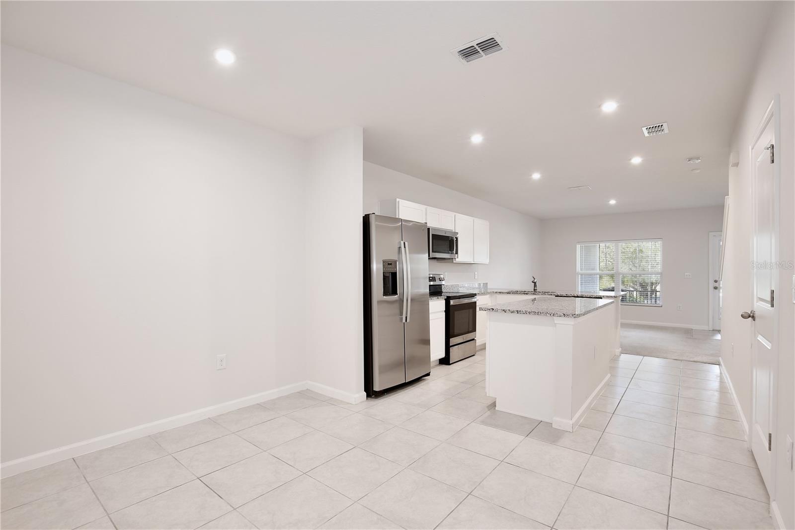 421 Sedgewick Dr Property Photo 6