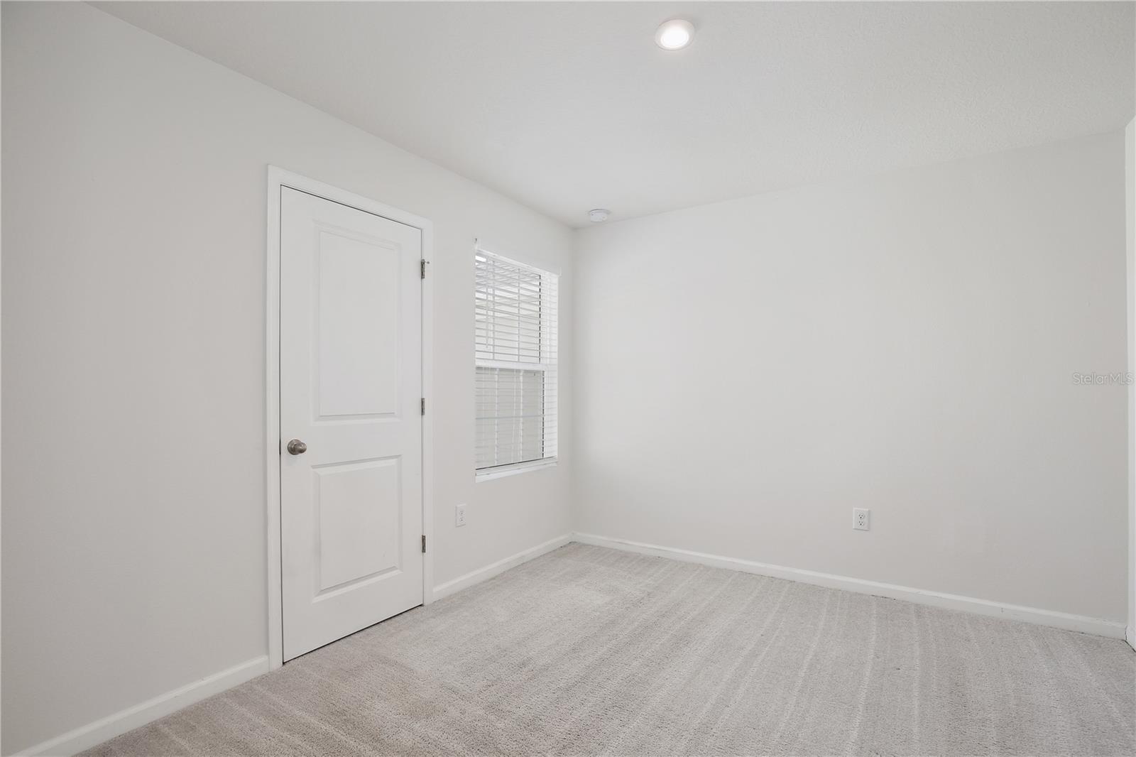 421 Sedgewick Dr Property Photo 18