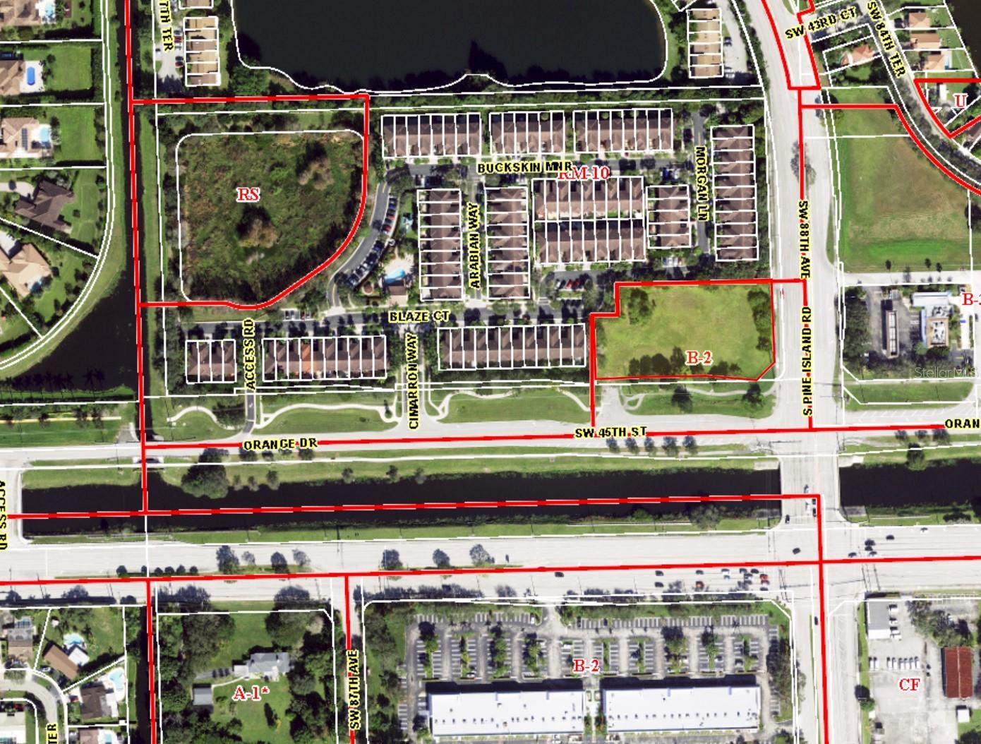 Orange Dr Property Photo 10