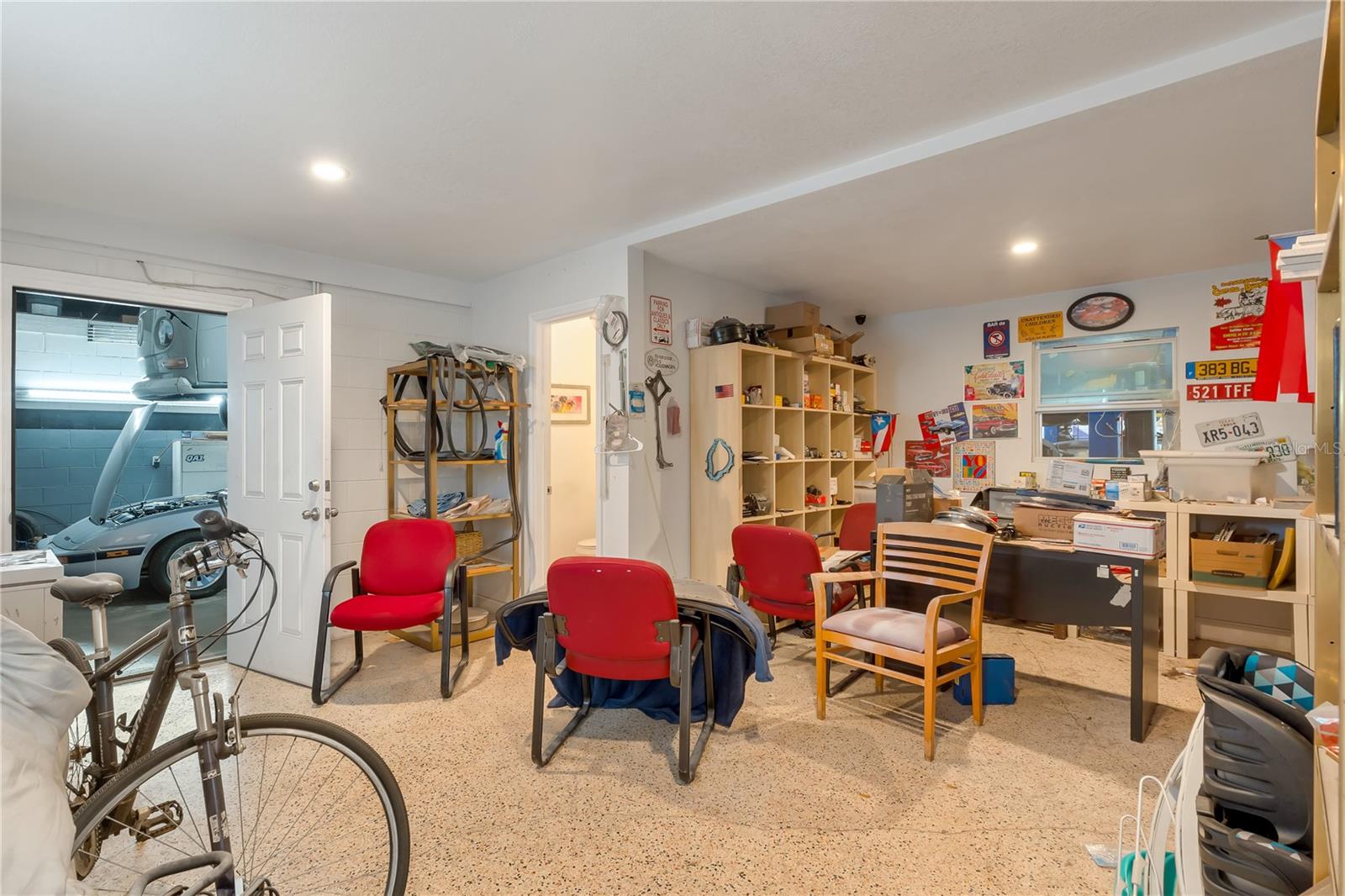 41 N Dollins Ave Property Photo 21