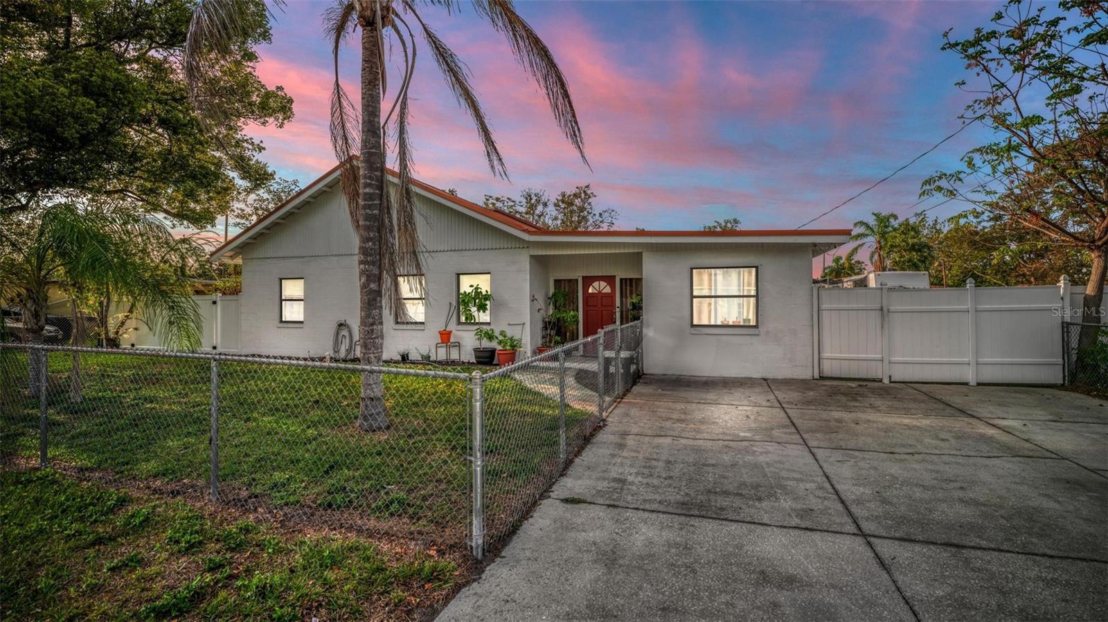 6023 Sage Dr Property Photo