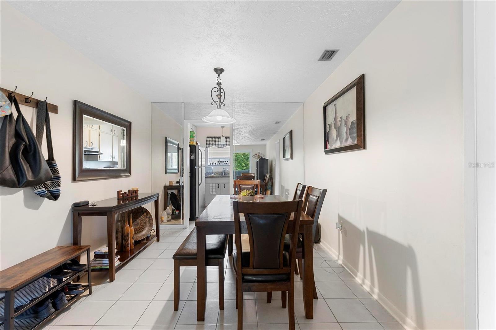 4376 Lake Underhill Rd #c Property Photo 4