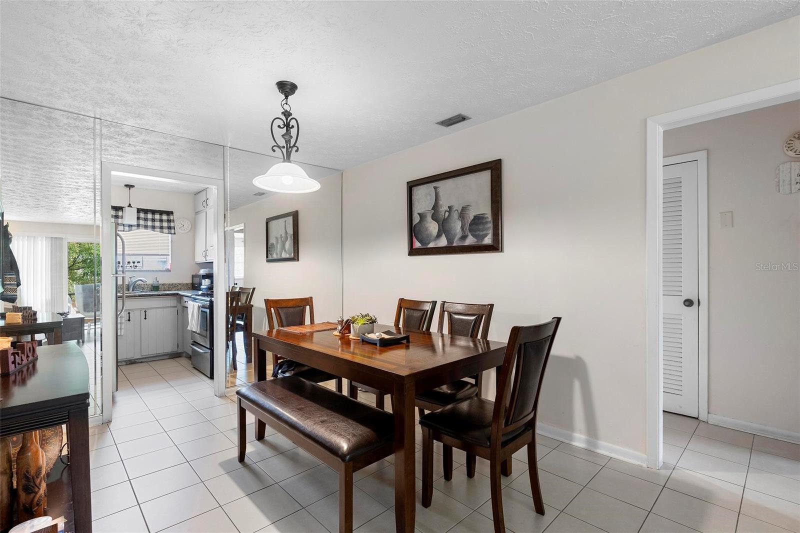 4376 Lake Underhill Rd #c Property Photo 5