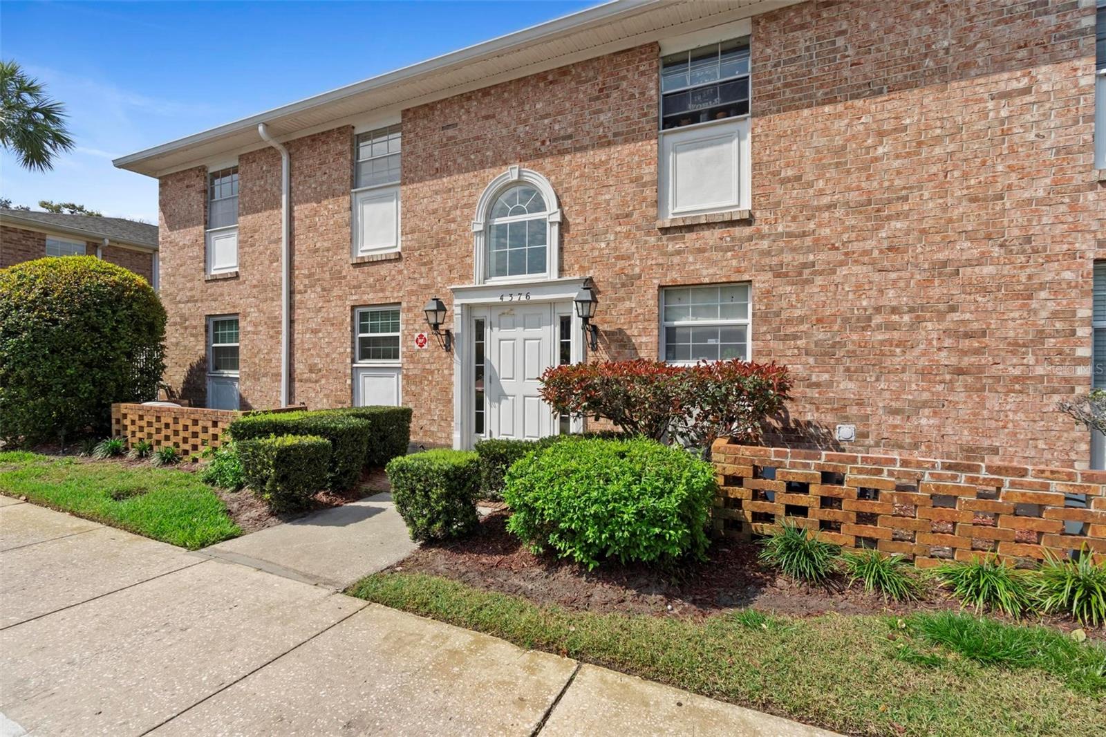 4376 Lake Underhill Rd #c Property Photo 39