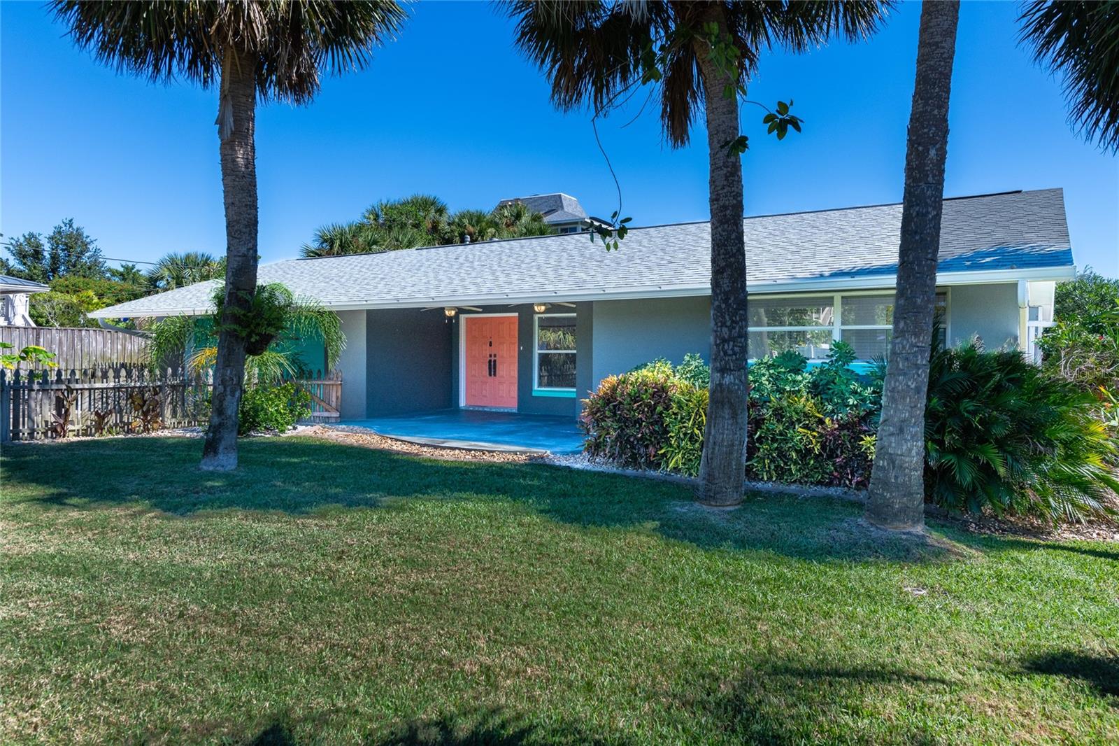 1901 N Peninsula Ave Property Photo