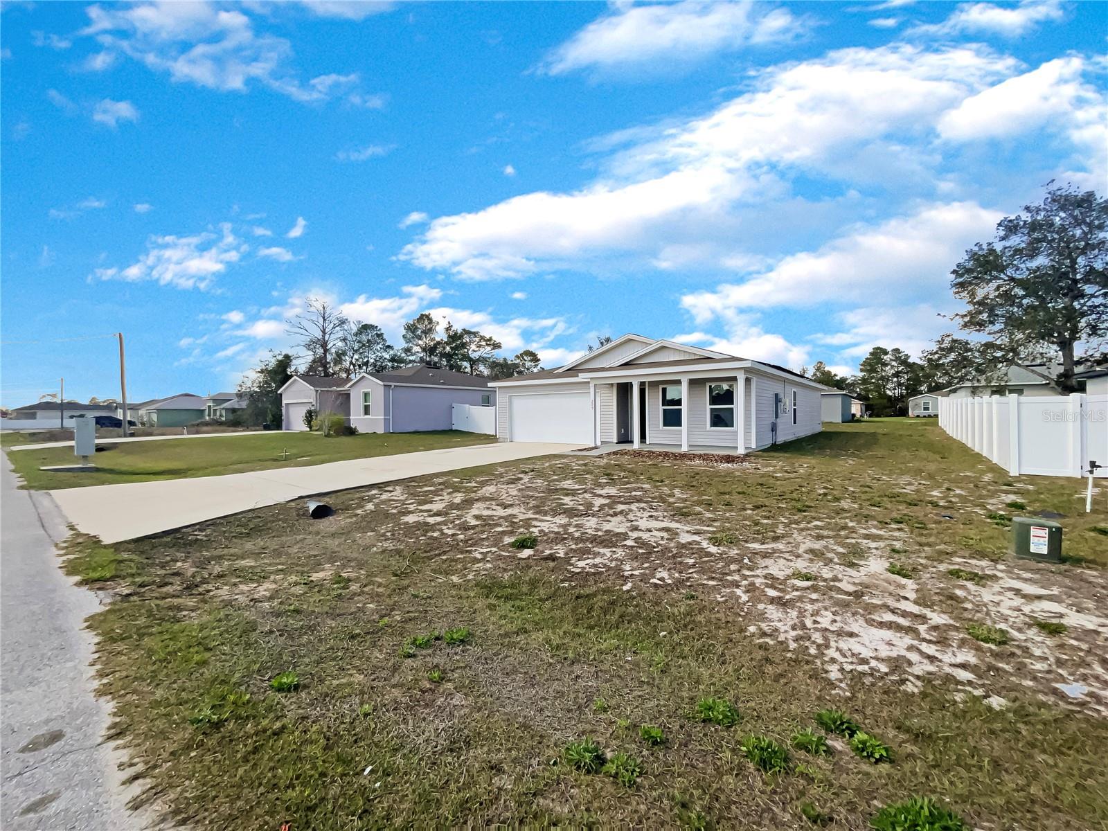 209 Fig Ct Property Photo 9