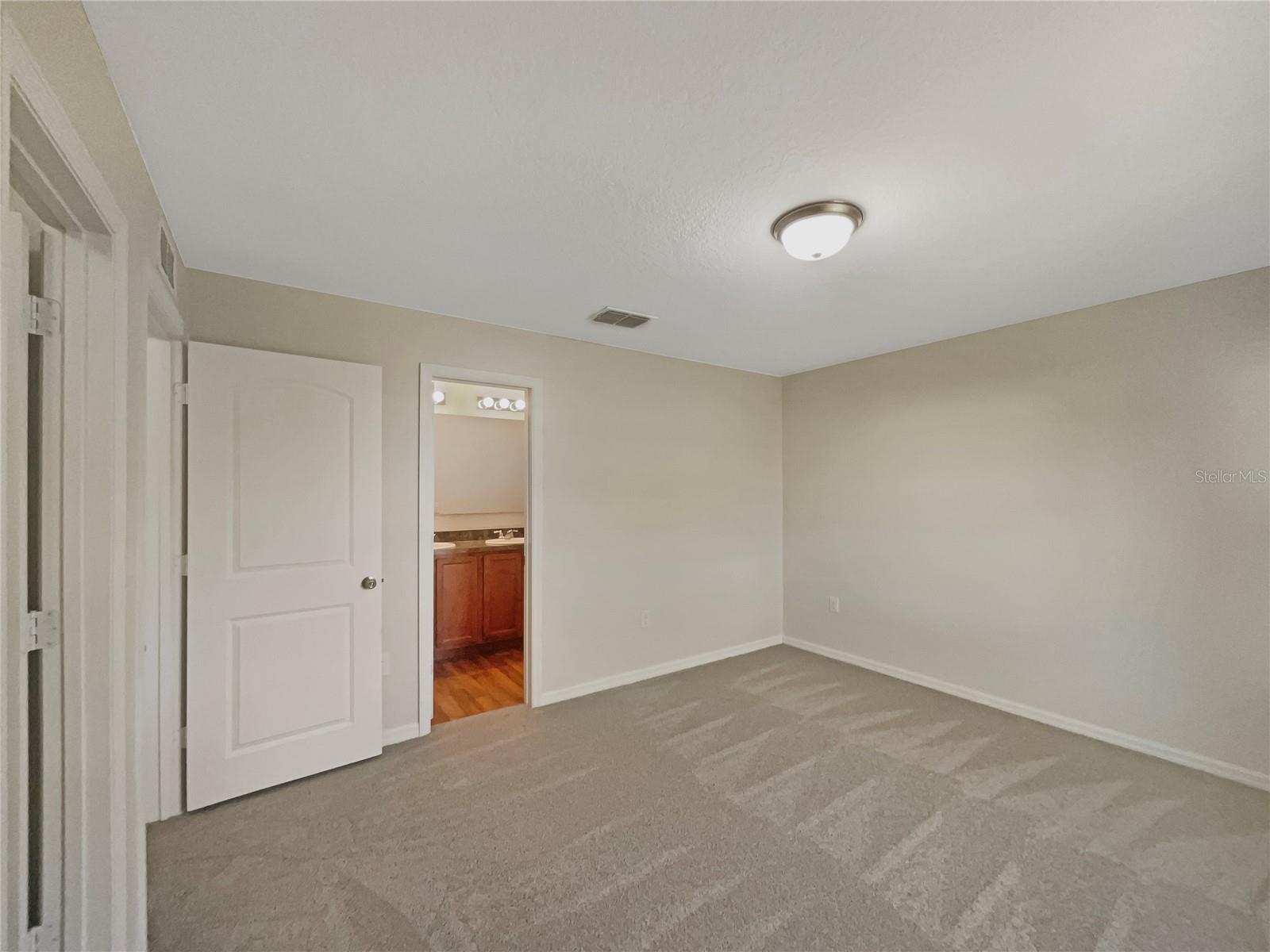 209 Fig Ct Property Photo 14