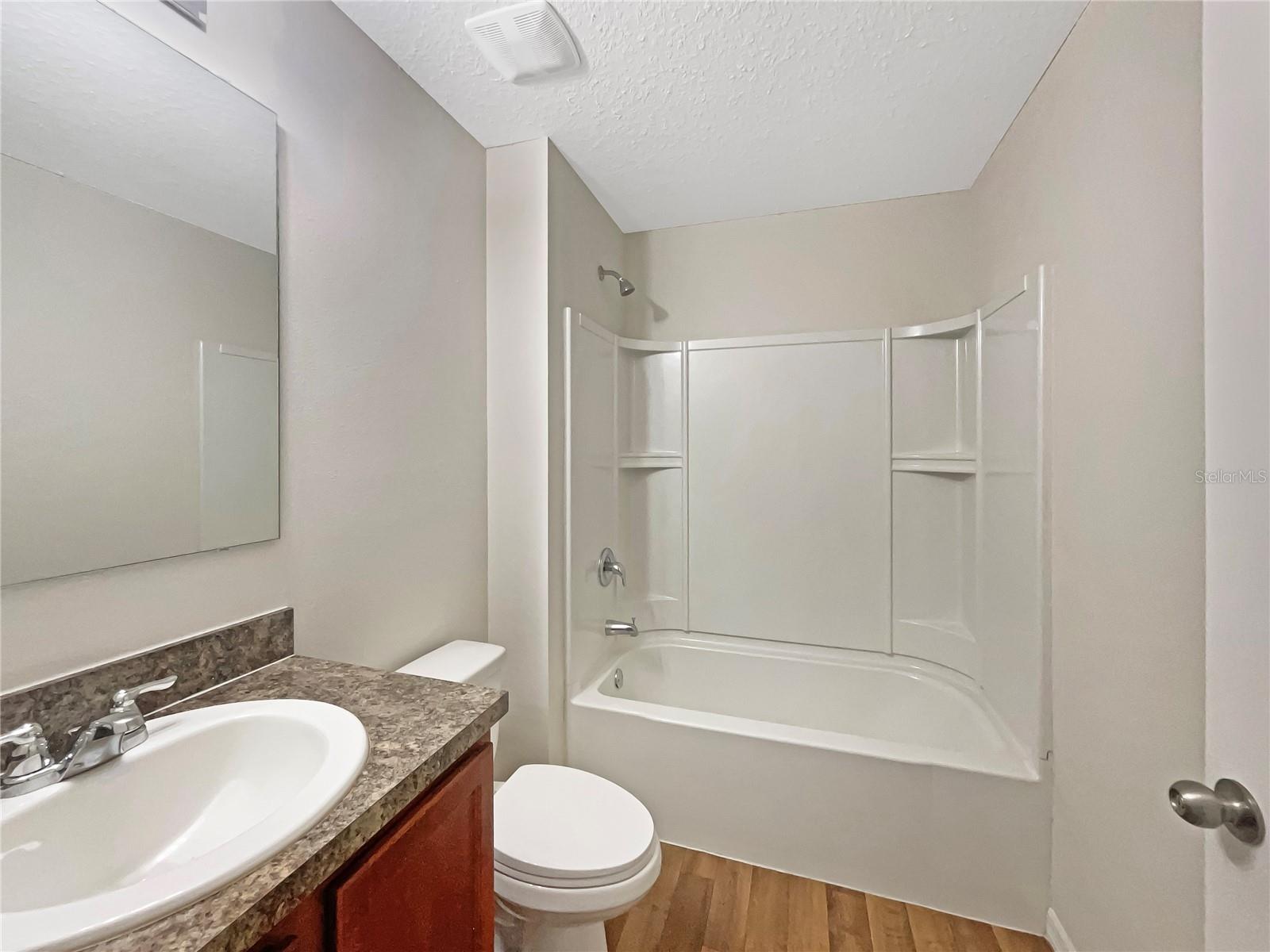 209 Fig Ct Property Photo 18