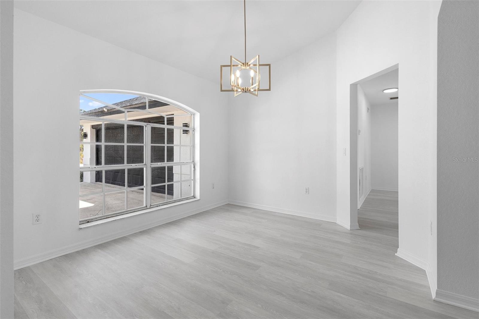 4717 Shad Dr Property Photo 4