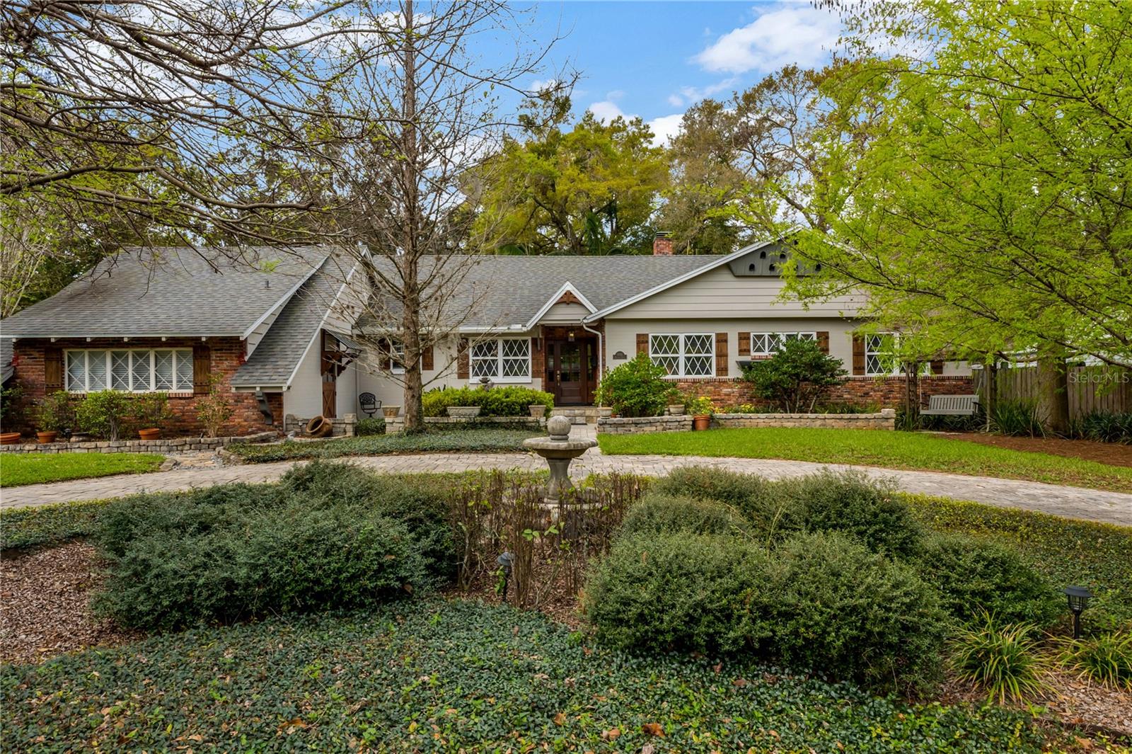 1800 Wycliff Dr Property Photo